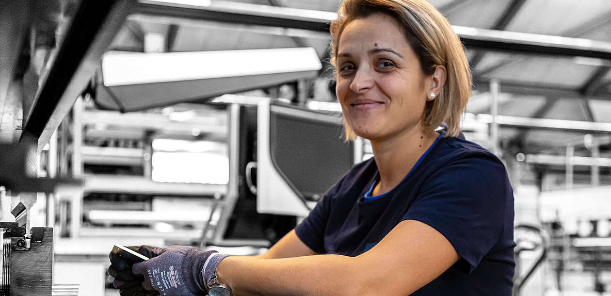 Karriere | FURAL - Perfekte Metalldecken